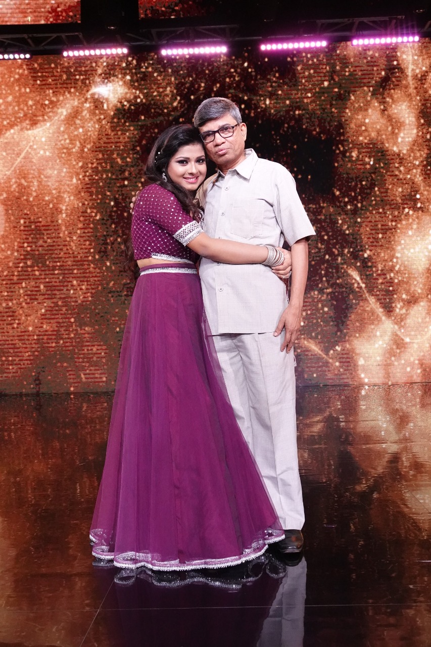 Arunita Kanjilal&#39;s makes her Father&#39;s dream come true on Sony&#39;s Indian Idol  Season 12